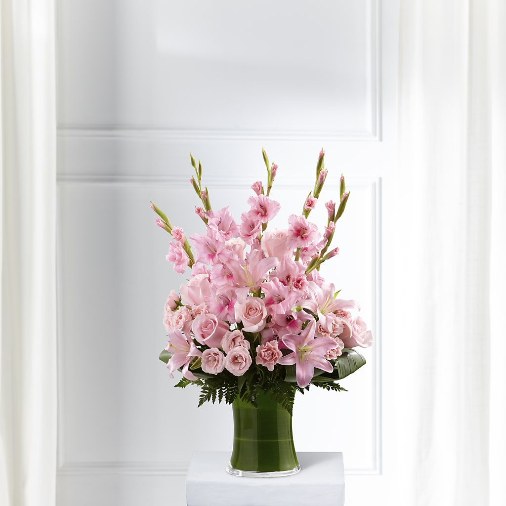 Lovely Tribute Bouquet – Concord Flowers, Concord CA