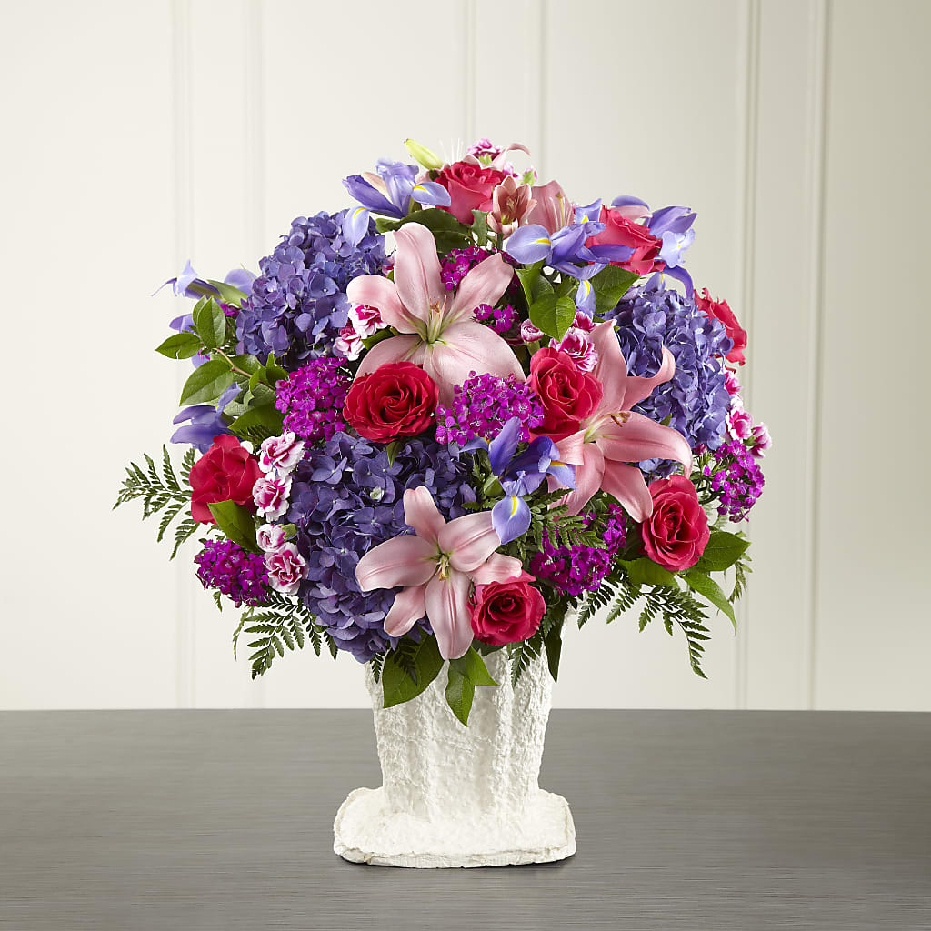 We Fondly Remember Arrangement – Concord Flowers, Concord CA