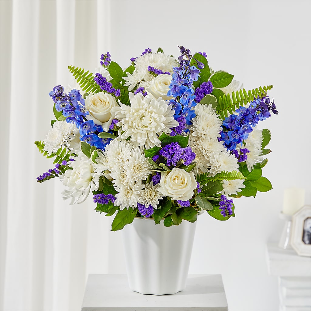 Hold Dear Tabletop Basket – Concord Flowers, Concord CA