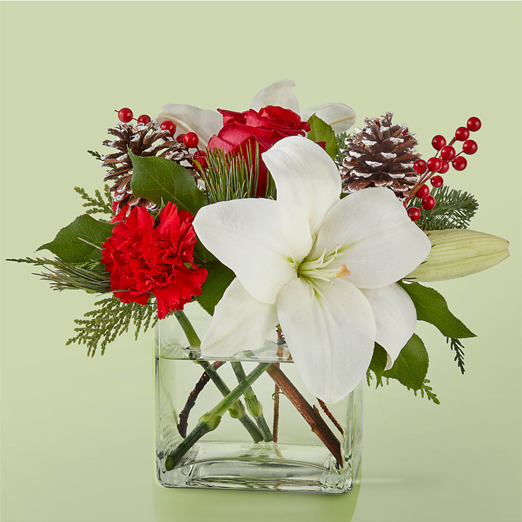 Glistening Icicles Bouquet – Concord Flowers, Concord CA