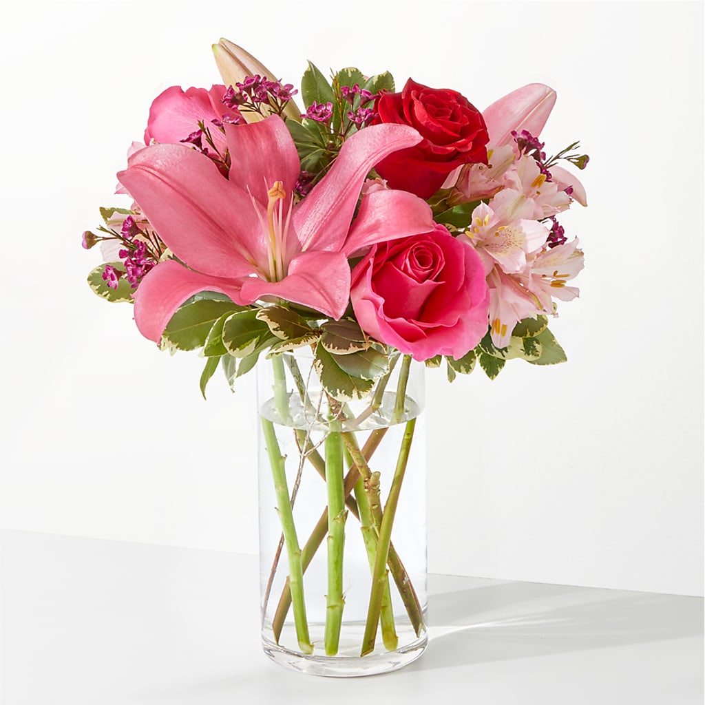 Lucky in Love Bouquet – Concord Flowers, Concord CA