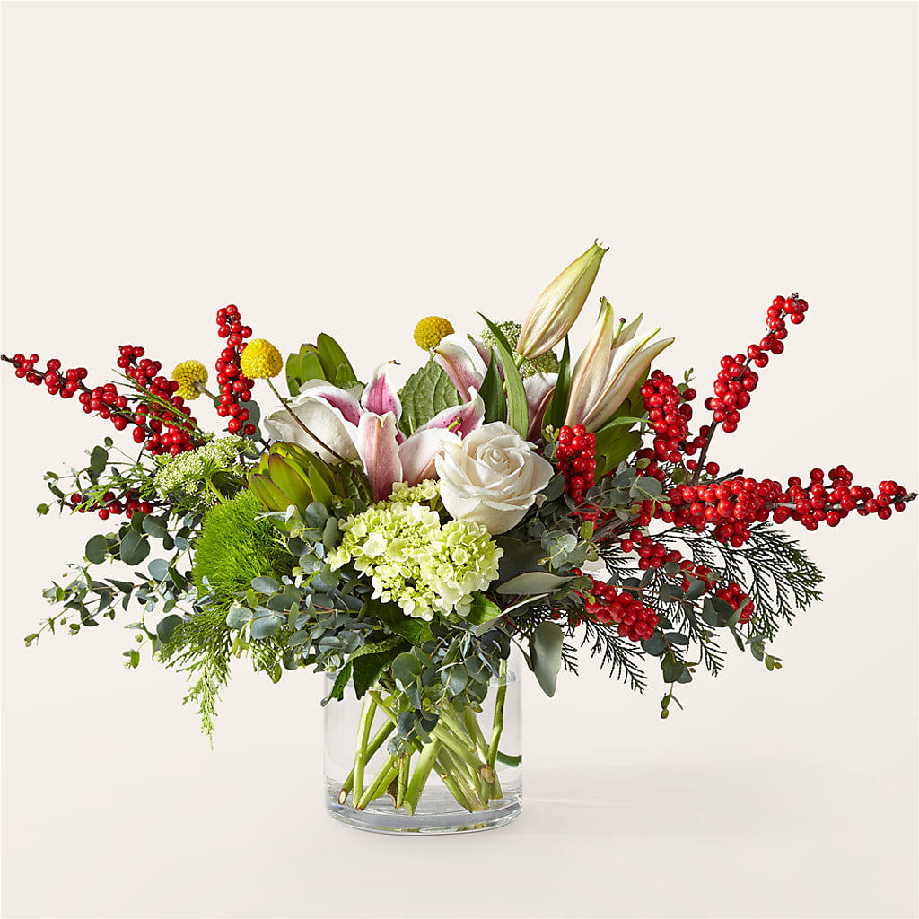 Berry & Bright Bouquet – Concord Flowers, Concord CA