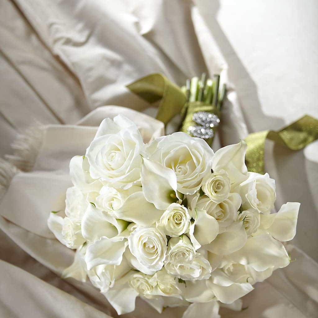 Serene Highness Bouquet – Concord Flowers, Concord CA