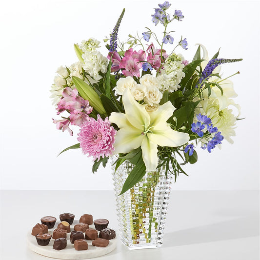 Winter Celebration Bouquet –  Concord Flowers, Concord CA