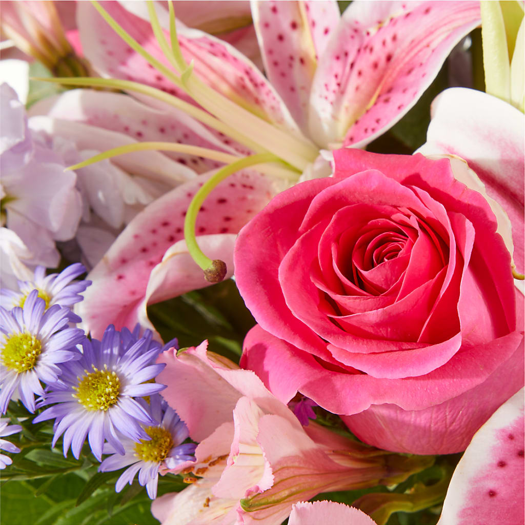 Pressing Petals Bouquet –  Concord Flowers, Concord CA