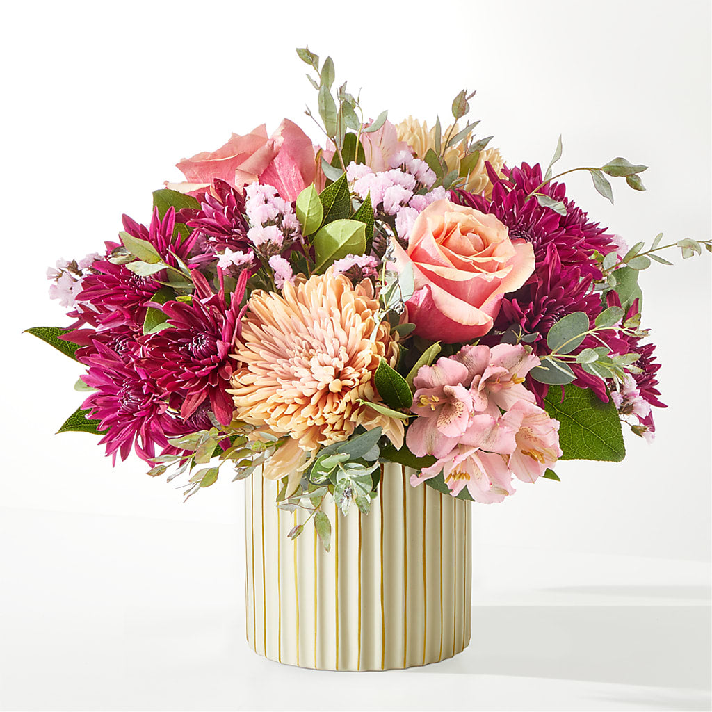 Berry Cobbler Bouquet with Ivory Vase –  Concord Flowers, Concord CA