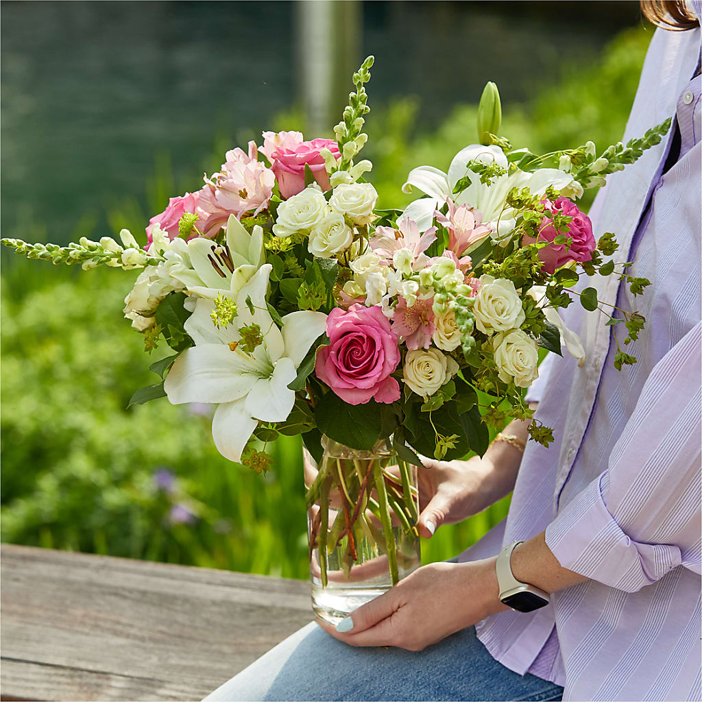 Fondly Bouquet –  Concord Flowers, Concord CA